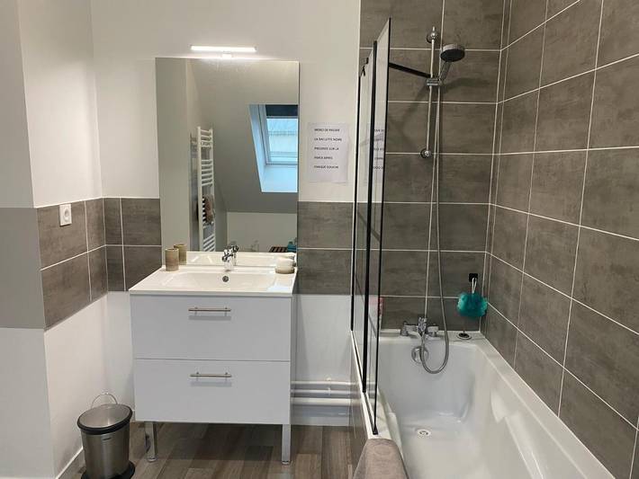 Location de vacances pour 3 personnes, avec terrasse à Louplande