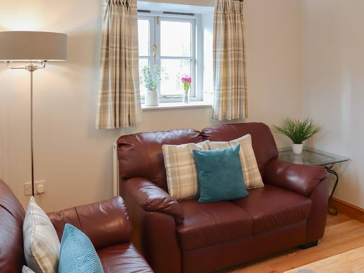 Glanllyn Lodge in Llyn Tegid, Snowdonia