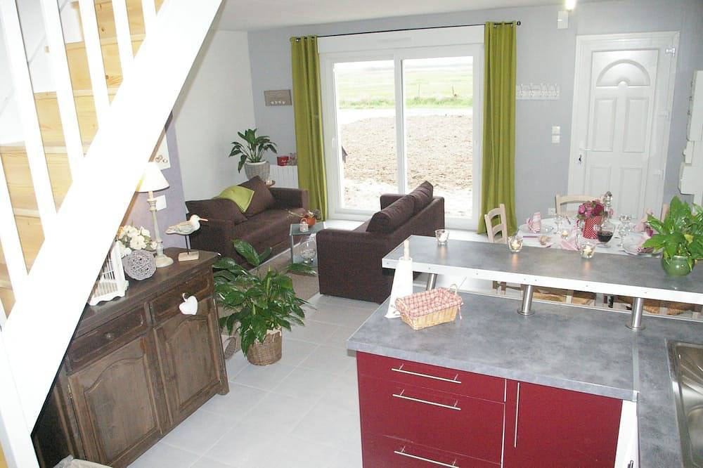 Normandië, Manche, Quinéville, strand 50m, Ste Mère Eglise, aanlegstrand in Quinéville, Cherbourg en omgeving