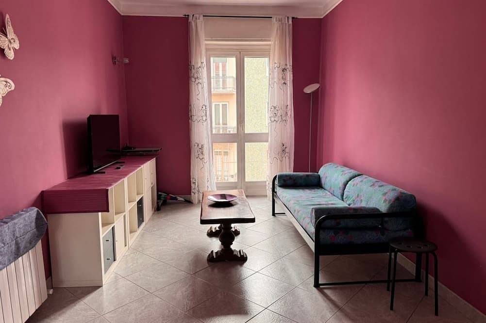 Appartamento intero, Guesthost - Sinergie Creative Home in Alessandria, Alessandria (Comune)