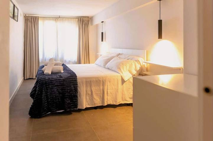 Appartement entier, Suitur appartement en bord de mer Suitur Roc de Sant Gaietà in Platja de la Pelliceta (Roda de Berà), Roda de Berà