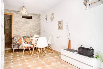 Vakantieappartement voor 3 Personen in Raval Roig, Alicante, Afbeelding 3