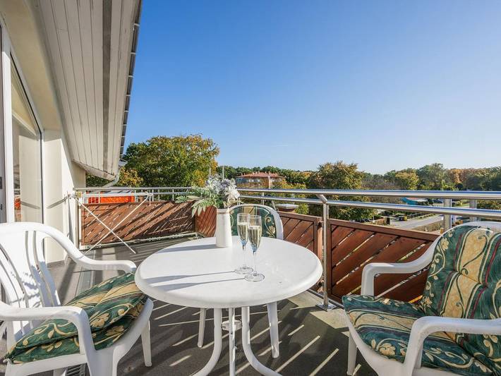 Ganze Ferienwohnung, Düneneck 32 - Düneneck 32 - gemütliches Ein-Raum-Domizil mit Balkon in Seebad Zempin, Zempin