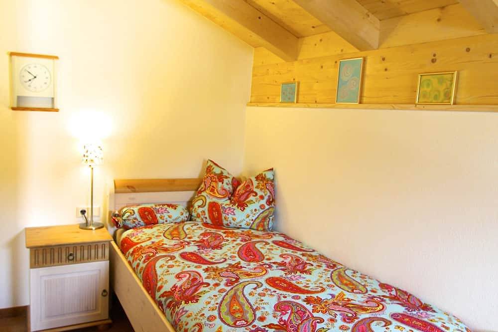 Großes Ferienhaus mit freiem See- und Alpenblick, Boot und viele andere Extras in Lechbruck am See, Bayerisch Schwaben