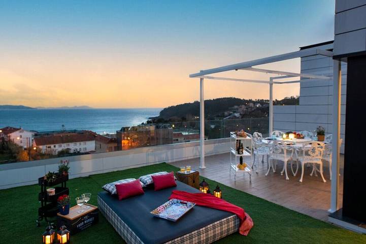 Casa vacanza per 8 persone, con piscina e balcone - 1