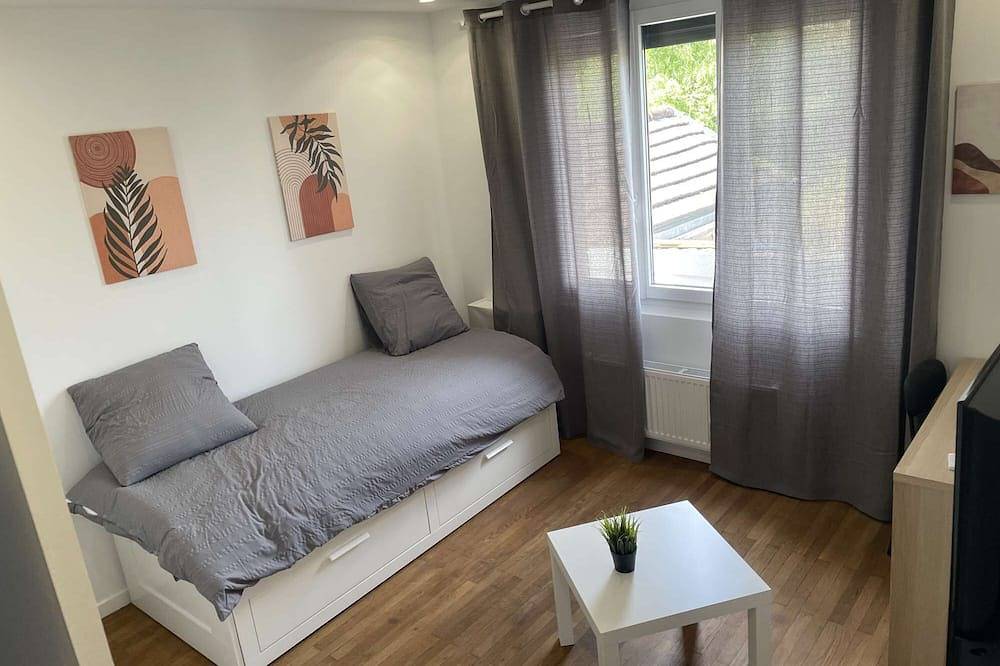 Cozy Private Room | Coliving 30min from Paris St-Lazare in Argenteuil, Val-d'Oise