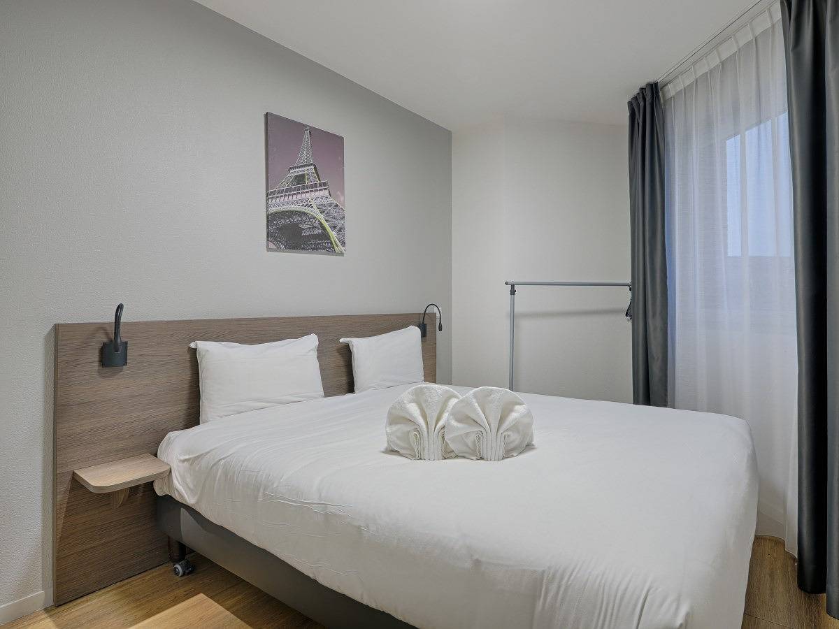 Entire studio, Appart'hôtel Paris Quai de Marne S2p Ac in Nogent-sur-Marne, Val-de-Marne