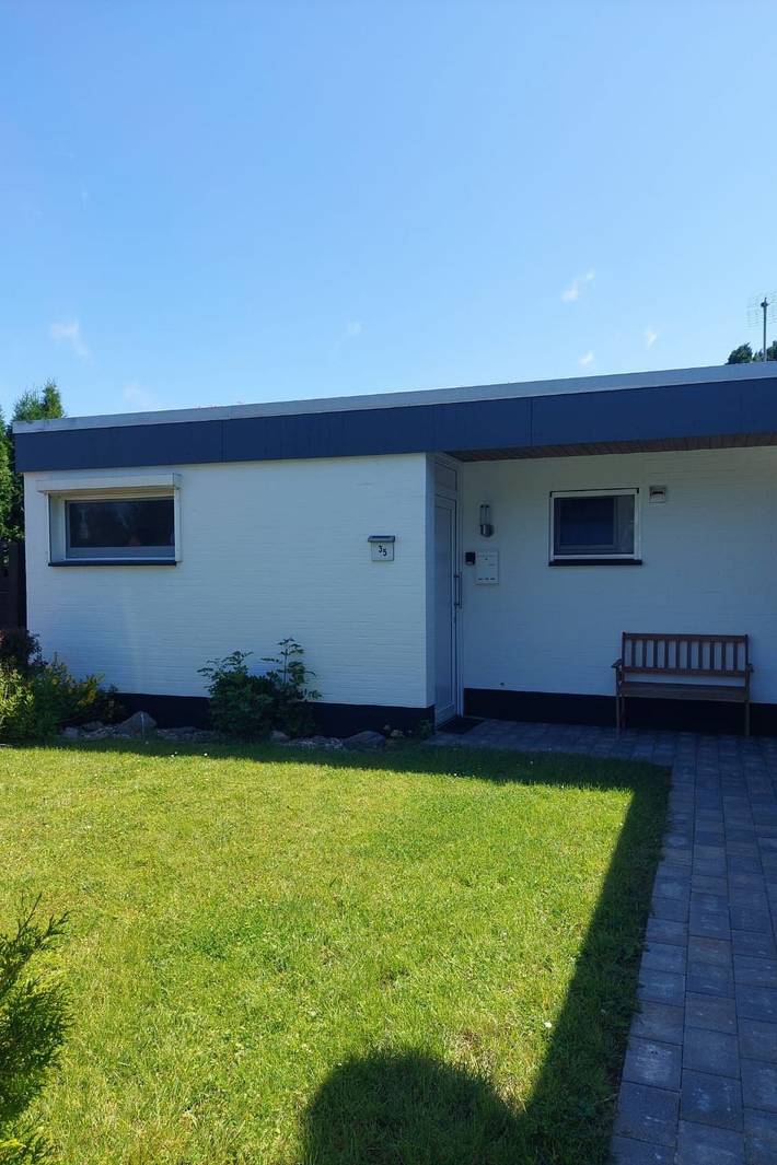 Ferienhaus für 4 Personen, mit Garten in Tossens - 2