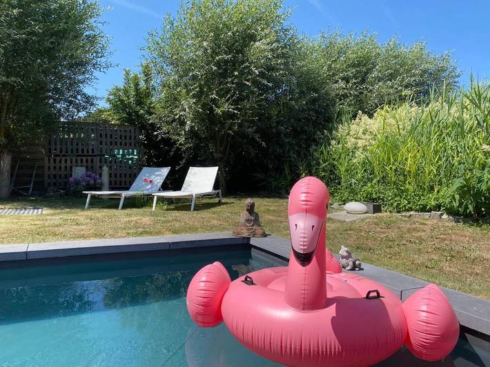 Chambre d’hôte pour 2 personnes, avec Terrasse et Jardin ainsi que Piscine et Sauna à Jabbeke