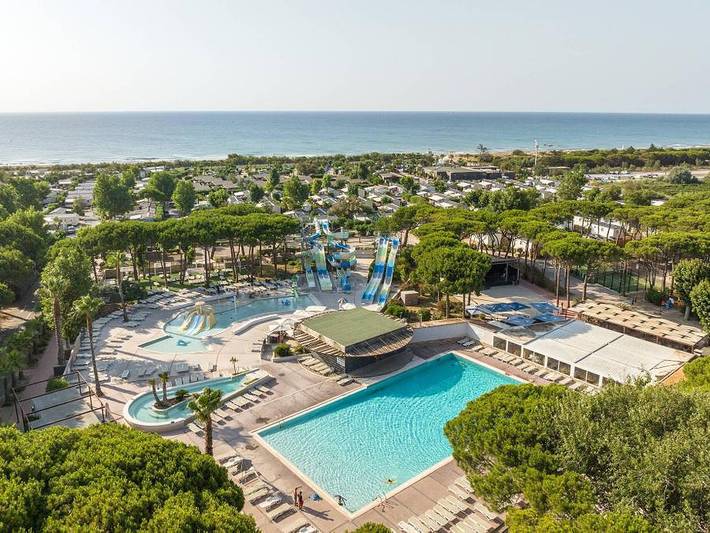 Camping für 4 Personen, mit Terrasse und Kinderpool in Sete
