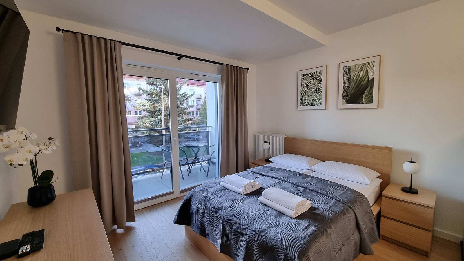 Entire apartment, Aleje Wolno ci 13 Modern Studio Balcony in Nowy Sącz, Carpathians (Poland)