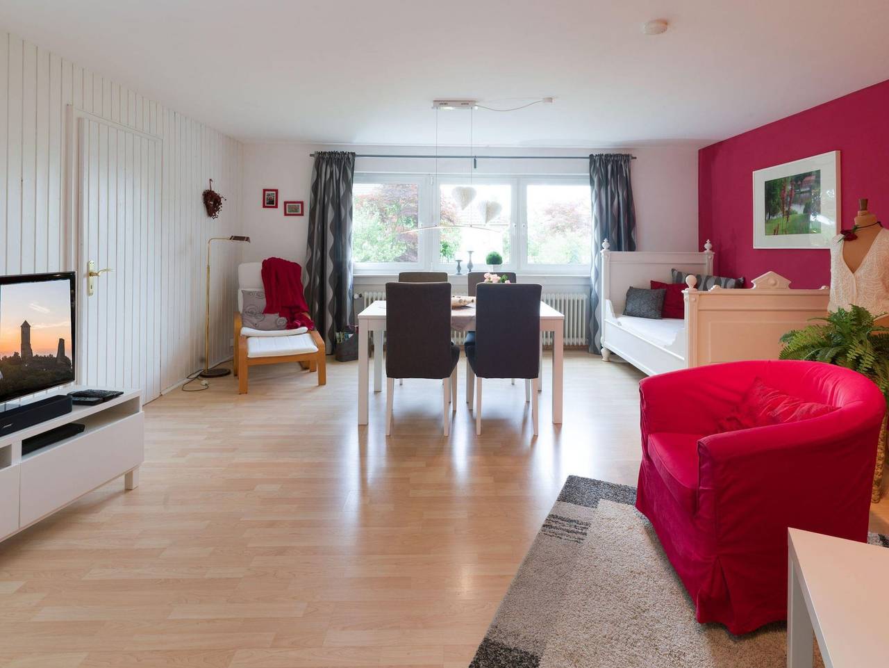 Ganze Ferienwohnung, Ferienwohnung Katja - Fewo, Dusche oder Bad, Wc, 1Schlafraum in Blieskastel, Saarpfalz-Kreis