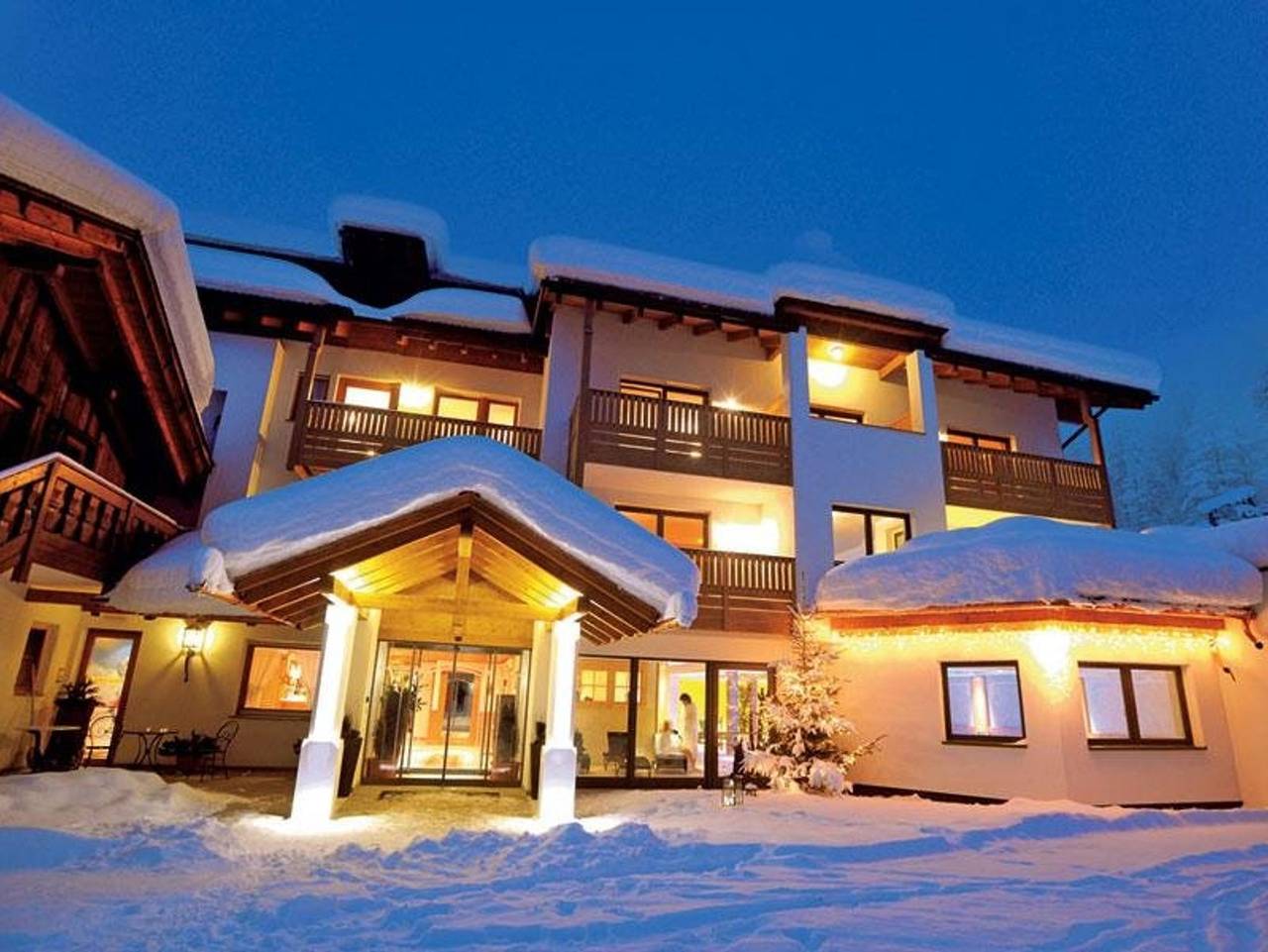 Ferienhotel Lärchenhof - Doppelzimmer Zebru in Sulden, Stilfs