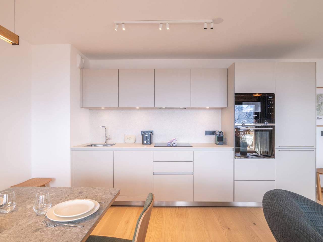 Ganze Wohnung, Elegante Wohnung, 6 Pers, direkt an der Piste in Huez in Huez, Nationalpark Écrins