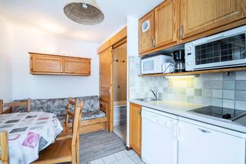 Appartement De Vacances pour 5 Personnes dans Plagne Soleil, Mâcot-la-Plagne, Photo 2