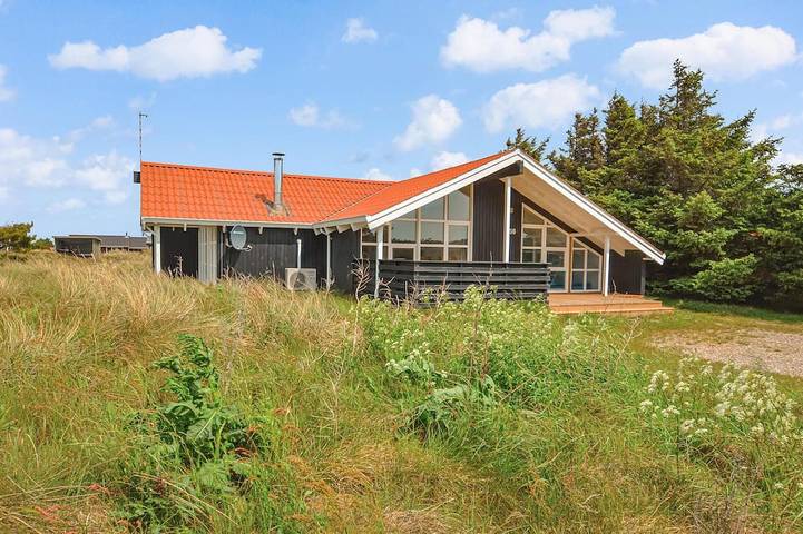 Ferienhaus für 10 Personen, mit Sauna und Terrasse in Klitmøller
