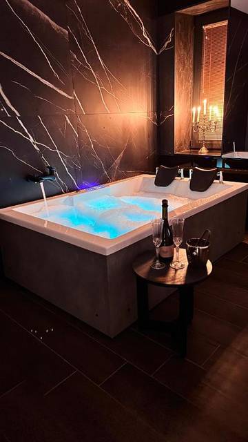 Gîte pour 2 personnes, avec vue et balcon, animaux acceptés à Skopje