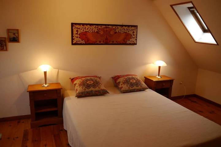 Location de vacances pour 2 personnes, avec terrasse à Oust - 2