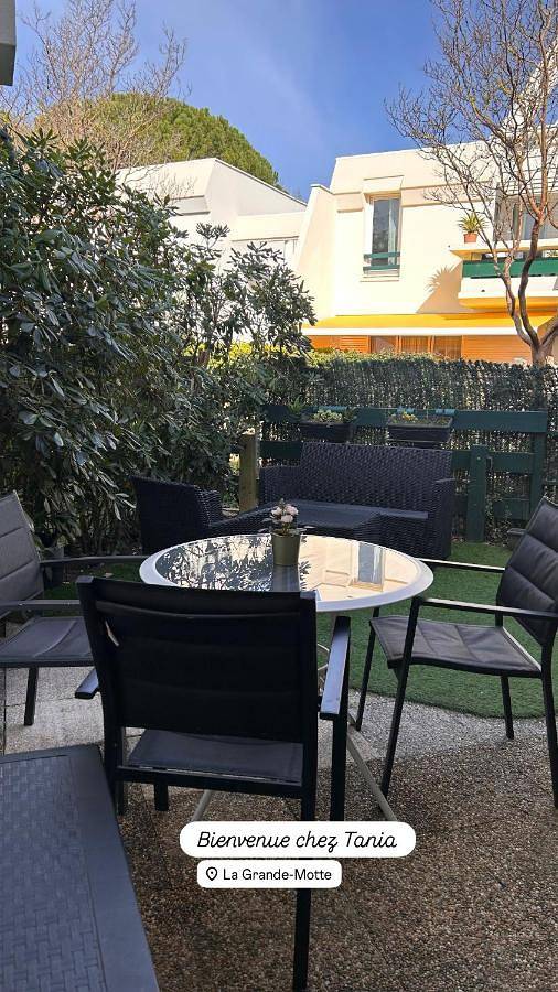 Gîte pour 4 personnes, avec jardin dans Golf de la Grande Motte