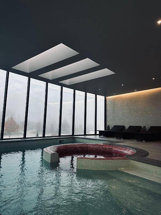 Hôtel pour 2 personnes, avec piscine et sauna ainsi que jardin et jacuzzi à Vila Flor - 4