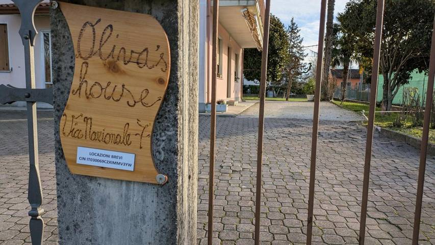 Appartamento intero, Appartamento 'Oliva's House' con Giardino Privato, Wi-Fi e Aria Condizionata in Palazzolo dello Stella, Provincia d'Udine