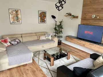 Gîte pour 4 personnes, avec balcon à Skopje