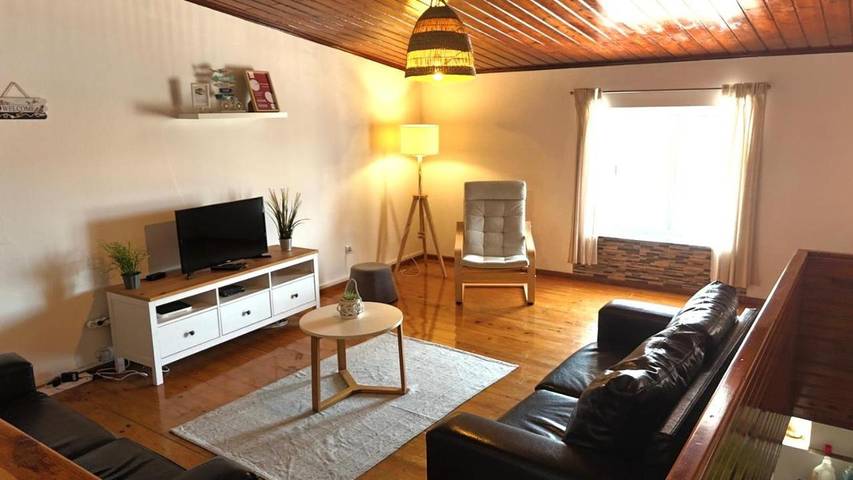 Apartamento para 6 personas, con balcón y vistas en Carrapateira