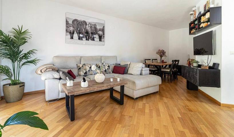 Location de vacances pour 4 personnes, avec terrasse ainsi que piscine et vue, animaux acceptés à Jerez de la Frontera