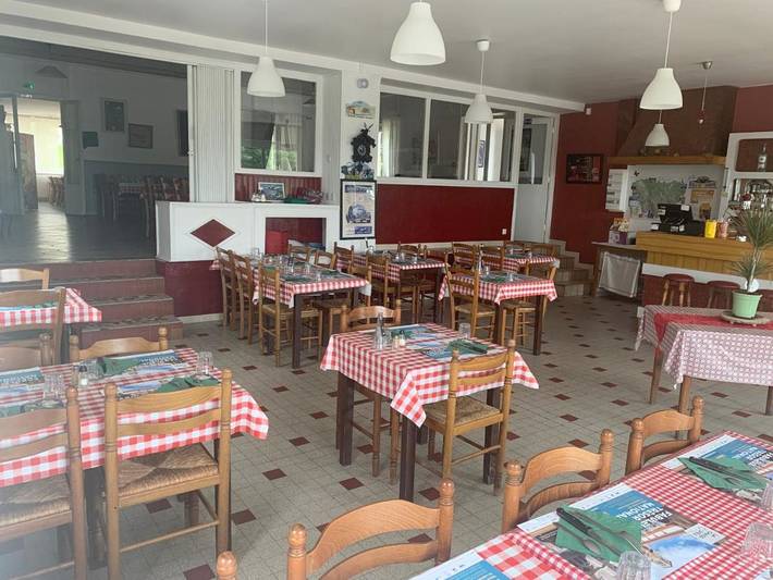 Gîte pour 4 personnes, avec vue et jardin à Champclause - 2