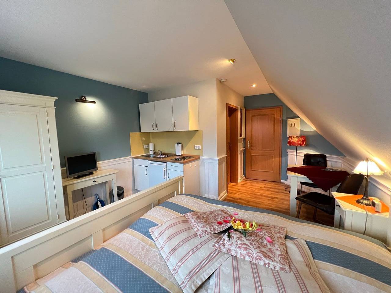 Ganze Wohnung, Ahoi - Herzlich Willkommen im Appartement "Matrosenstube" in Wieck am Darß, Fischland - Darß - Zingst