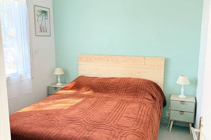House 200m beach 3 bedrooms special price depending on period. in La Tranche-sur-Mer, Vendée