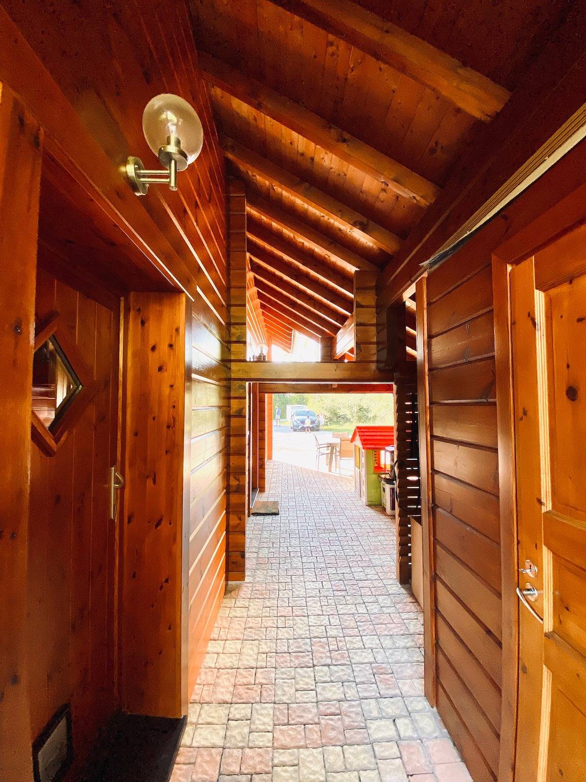 Chalet « Des Lacs » avec piscine privée, terrasse privée et Wi-Fi in Marigny (Jura), Jura