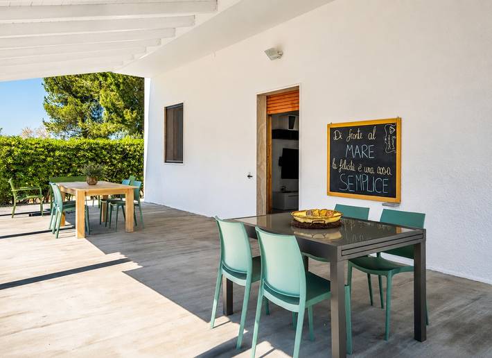 Casa Vacanze 'Fronte Mare Exclusive' con Vista Mare, Giardino Privato e Aria Condizionata in Porto Cesareo, Golfo di Taranto