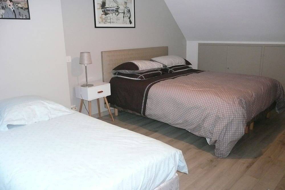 Maison sur terrain de 1000m2 entièrement clos in La Baule-Escoublac, Côte d'Amour