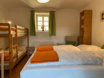 Ferienhaus für 8 Personen in Gnas, Bezirk Feldbach, Bild 3