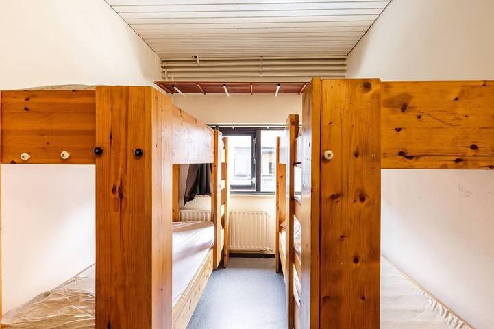 Ganze Wohnung, Wohnung in Kaag mit Dachterrasse und Whirlpool in Kaag, Groene Hart
