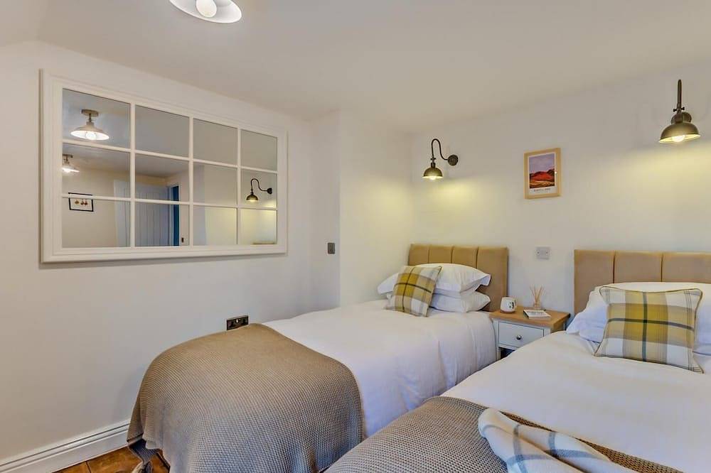 2 Bed in Ravenglass in Ravenglass, Lake District