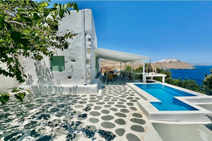Maison de vacances pour 4 personnes, avec piscine ainsi que vue sur l’océan et jardin