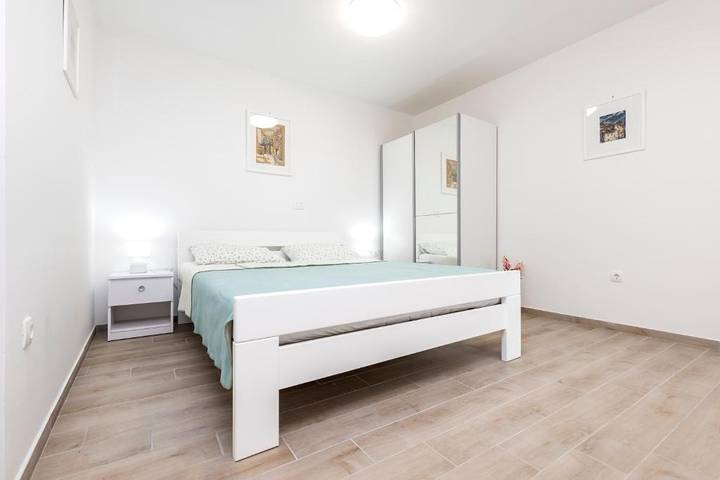 Ferienwohnung für 2 Personen, mit Balkon/Terrasse in Veli Losinj
