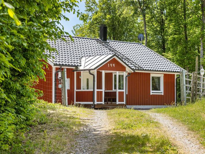 Ferienhaus für 6 Personen, mit Seeblick und Garten sowie Terrasse und Sauna - 1