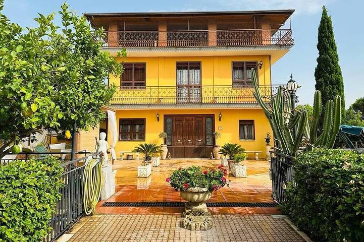 Villa für 8 Personen, mit Garten in Augusta (Gemeinde)