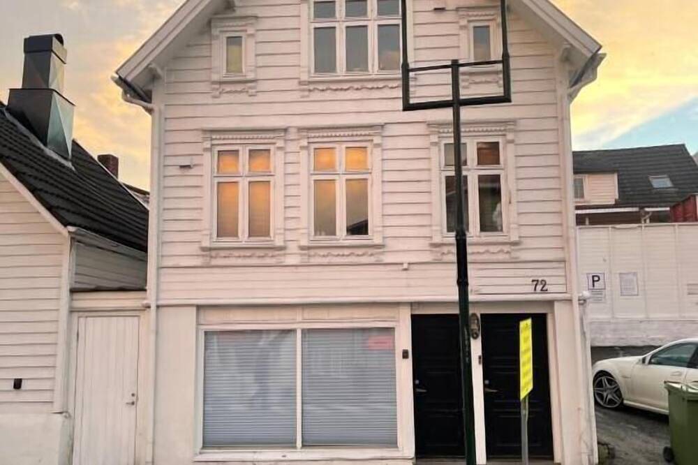 Entire apartment, City House Summary:<br>B in Stavanger
