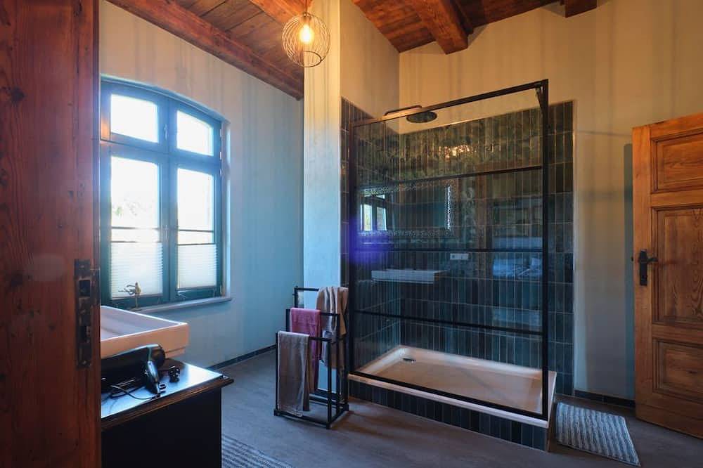 Ganze Wohnung, Ferienwohnung Stationsgebäude in Wallsbüll, Grünes Binnenland