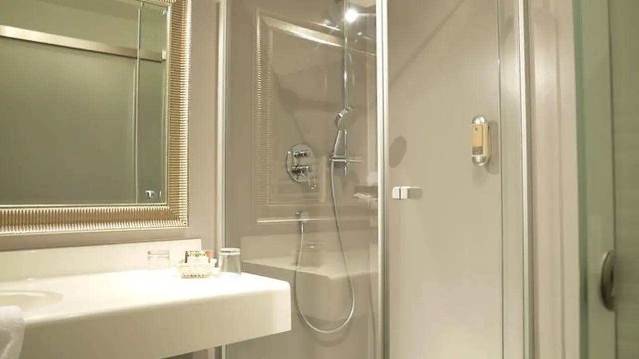 Einzelzimmer für 1 Person (12 m²) in Salzburg in Massif du Salzkammergut, Salzbourg