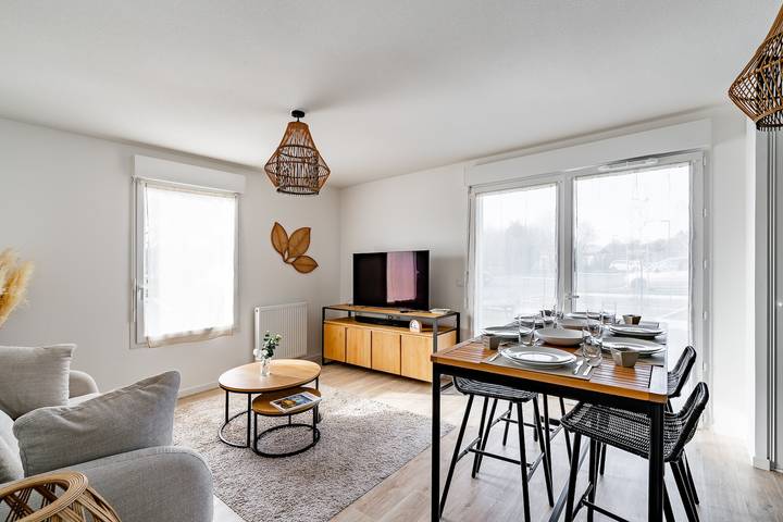Ferienwohnung für 4 Personen, mit Terrasse und Garten in Vendays-Montalivet