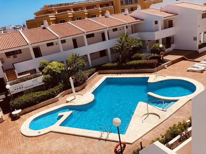 Holiday apartment for 3 people, with balcony/terrace and pool in Costa Adeje