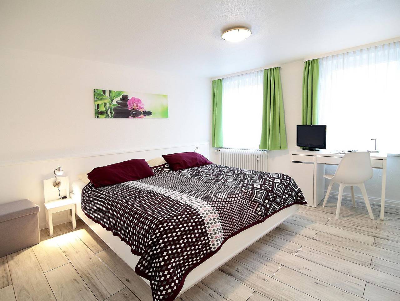 Hotel Goldener Löwe - Doppelzimmer, Dusche, Wc in Einbeck, Weserbergland