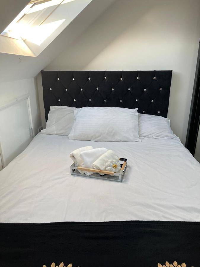 Bed and breakfast for 2 people, with Terrace and Garden in Worthing
