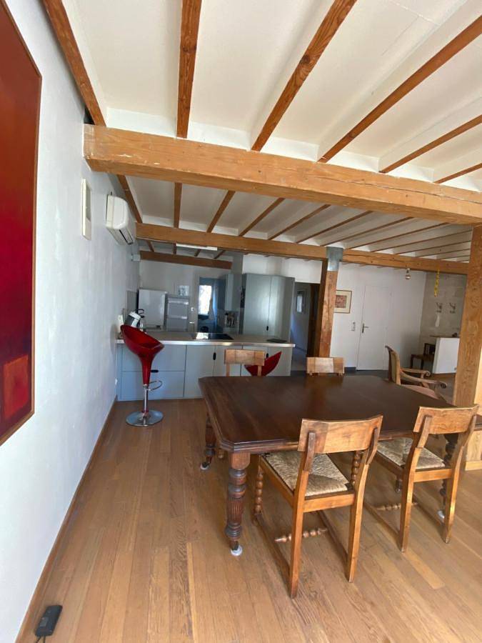 Appartement entier, One-Bedroom Apartment in Avignon, Vaucluse
