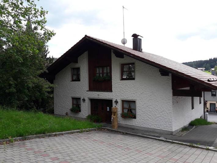 Ferienhaus für 2 Personen, mit Balkon und Terrasse sowie Garten und Pool in Achslach - 4